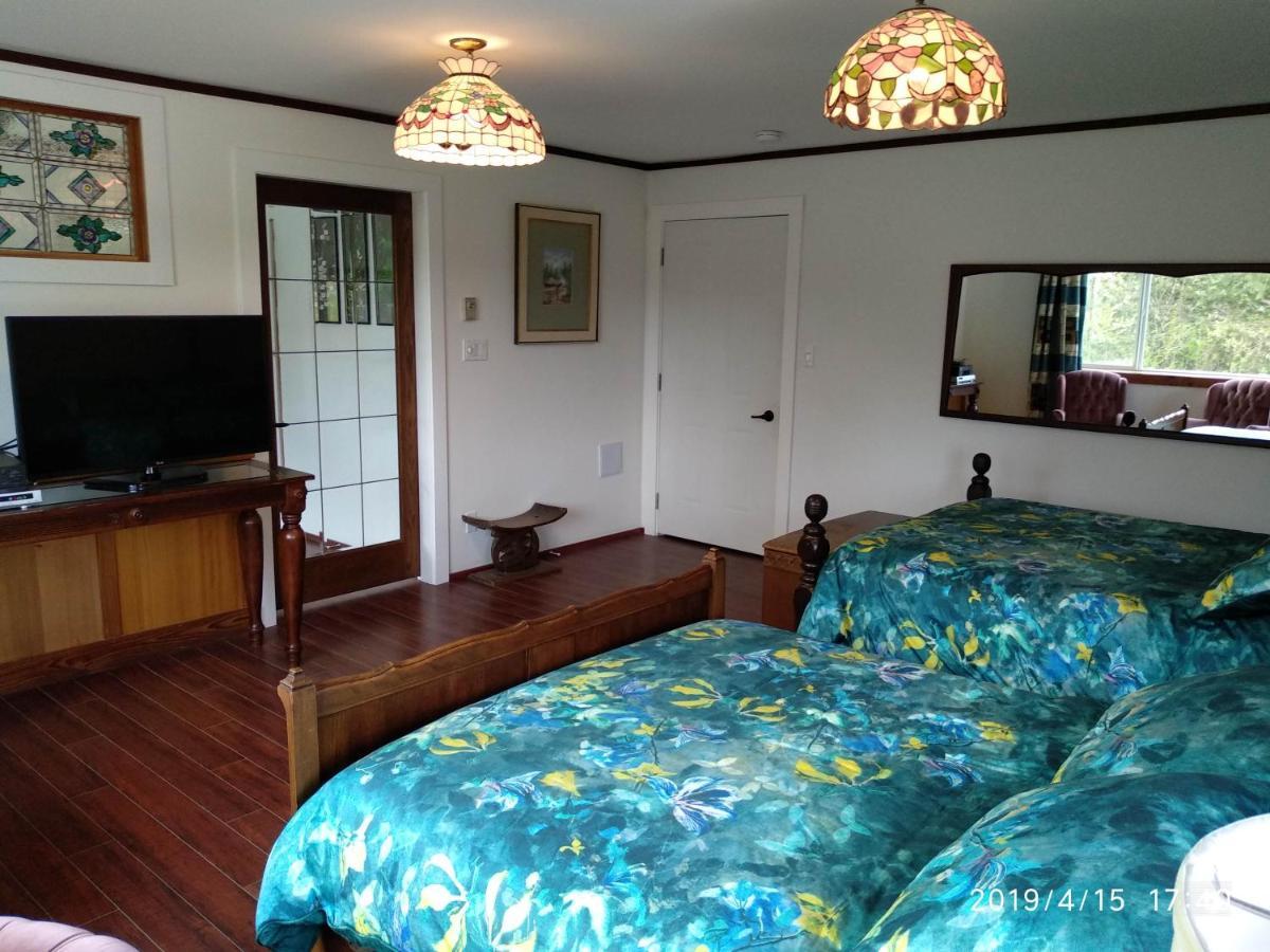 Harrison Hammond House Farmstay Harrison Mills Esterno foto