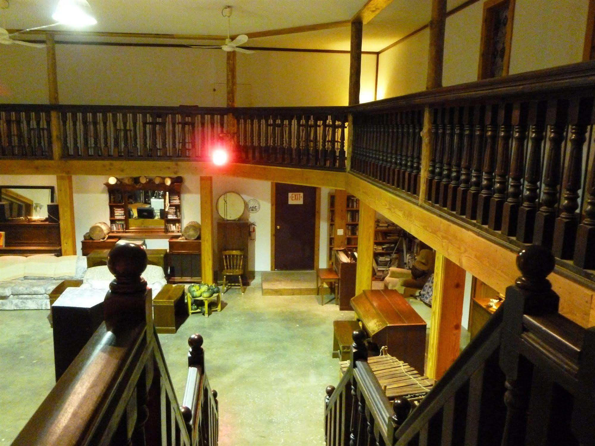 Harrison Hammond House Farmstay Harrison Mills Esterno foto