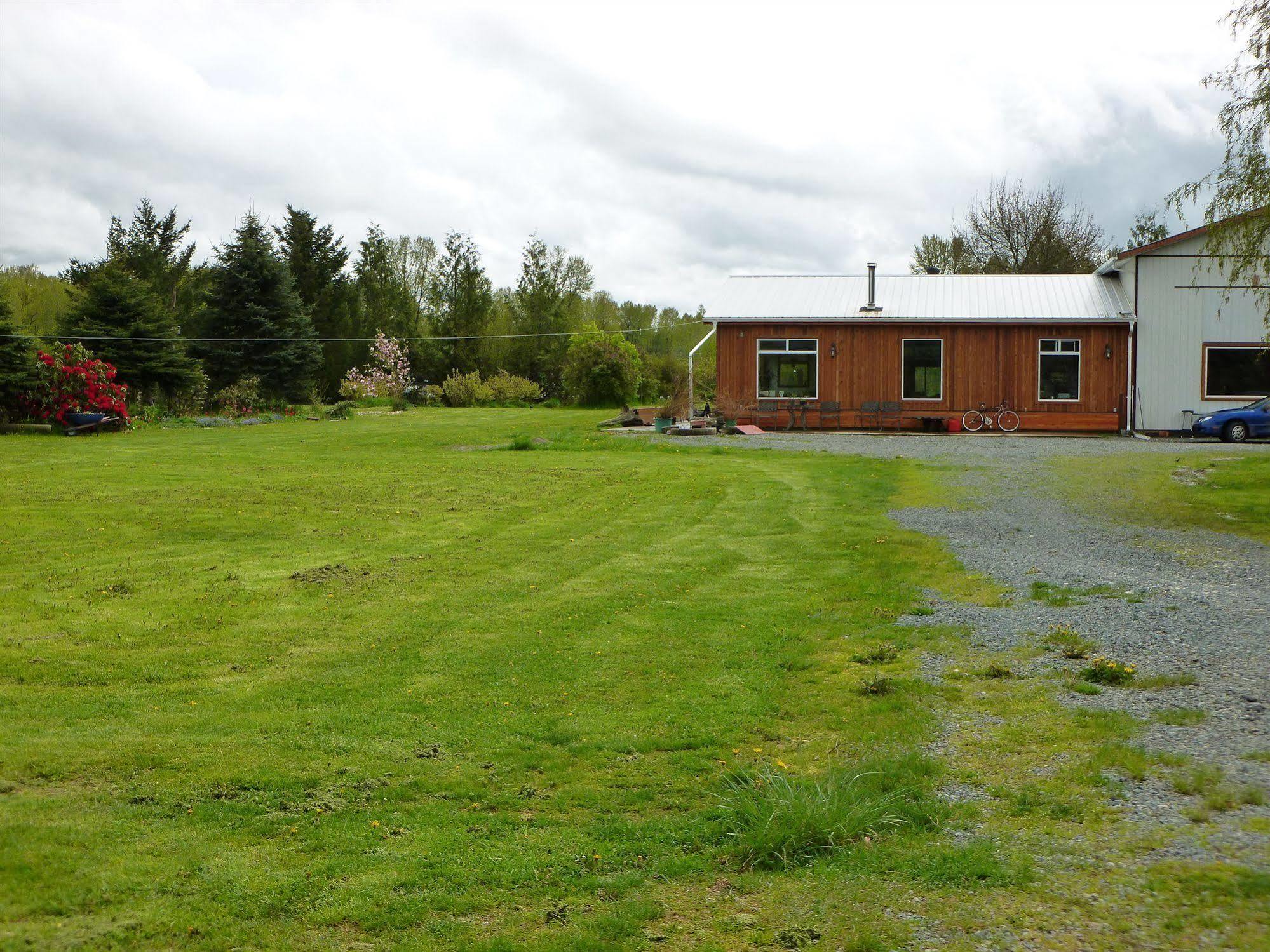 Harrison Hammond House Farmstay Harrison Mills Esterno foto