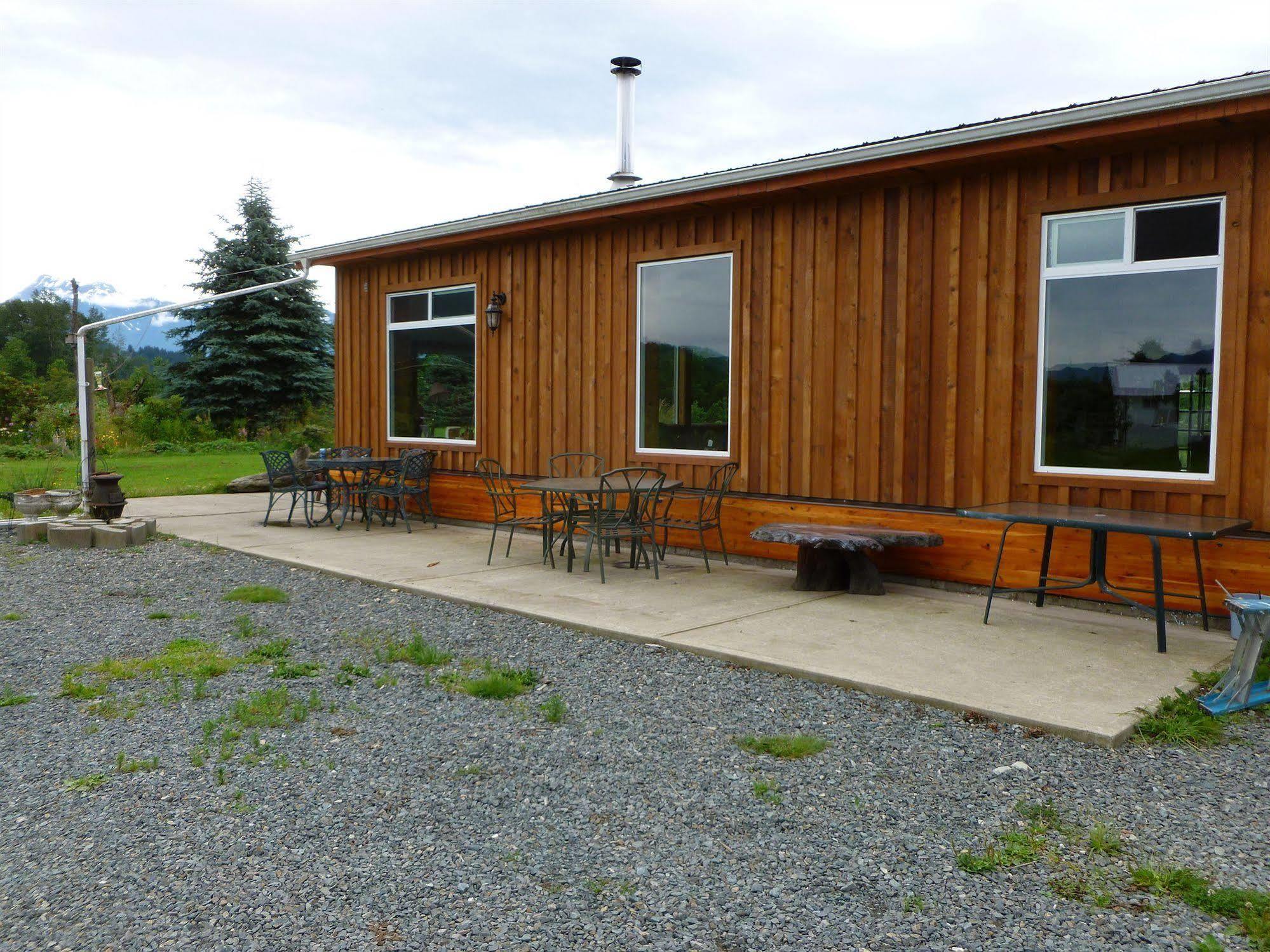 Harrison Hammond House Farmstay Harrison Mills Esterno foto